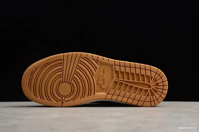 OW Jordan x AJ1 Air AQ0818-158 1 Off-Louis 0514